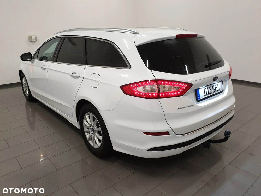 Ford Mondeo - 29