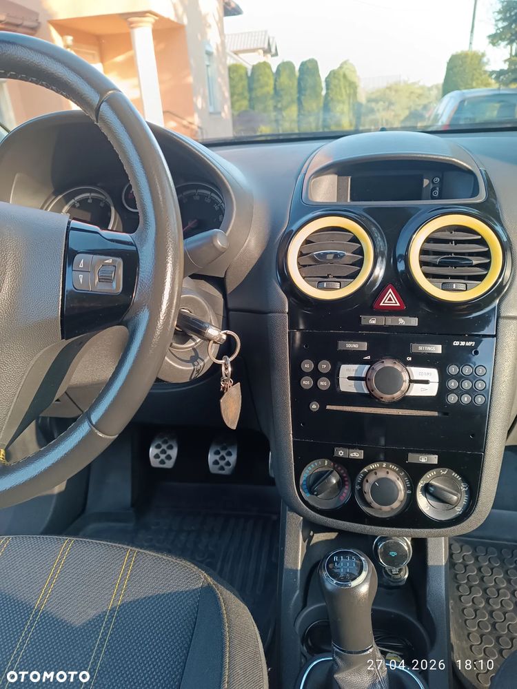 Opel Corsa - 18