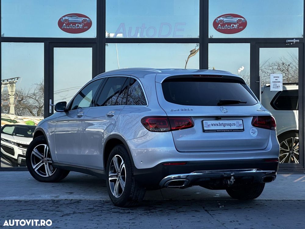 Mercedes-Benz GLC 220 d 4MATIC 9G-TRONIC - 4