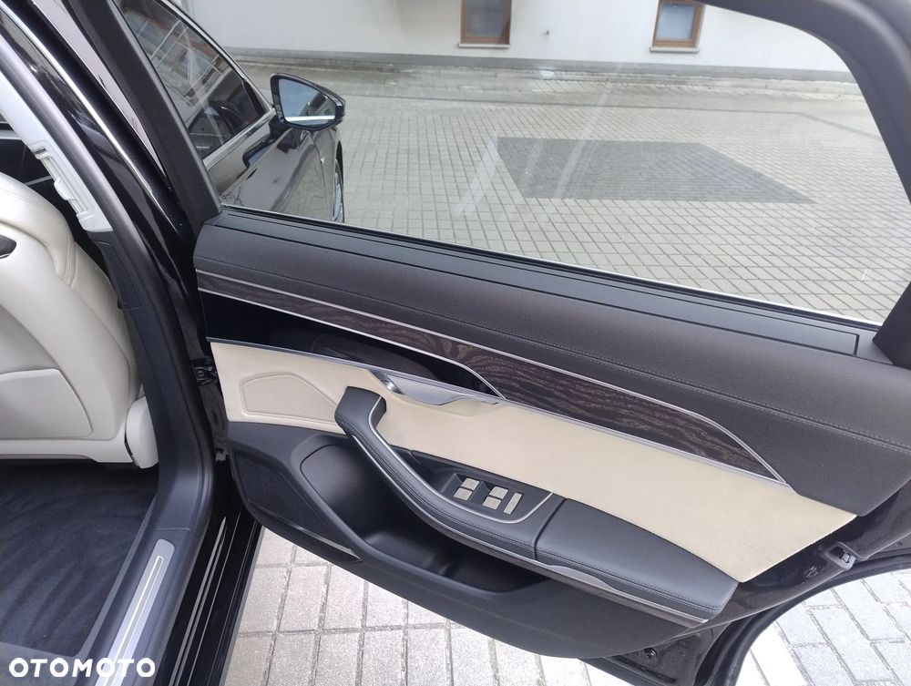 Audi A8 L 55 TFSI mHEV Quattro Tiptr - 22
