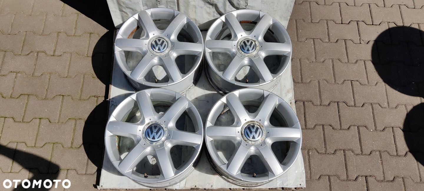 Felgi VW Volkswagen T5 T6 7,5J 17" ET55 619 - 2