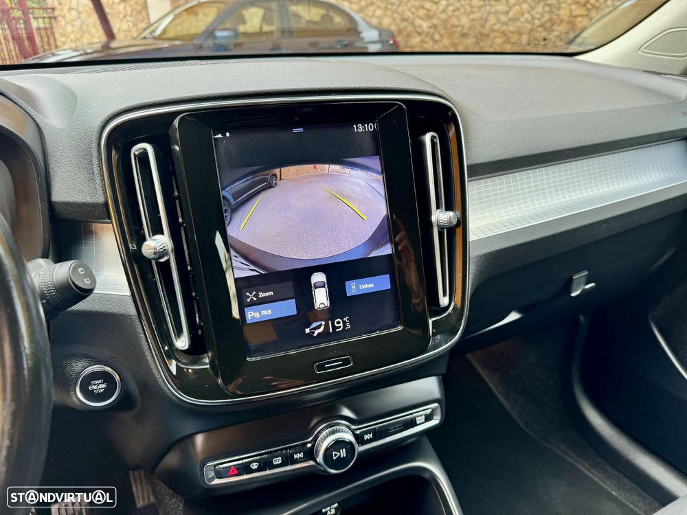 Volvo XC 40 2.0 D3 Momentum - 11