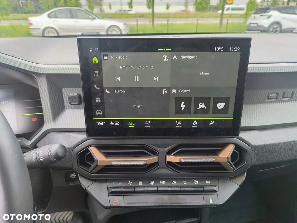Dacia Duster 1.6 Full Hybrid 140 Extreme MMT - 15