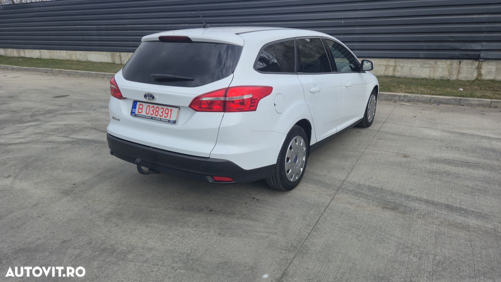 Ford Focus 1.5 TDCi DPF Start-Stopp-System Business - 1