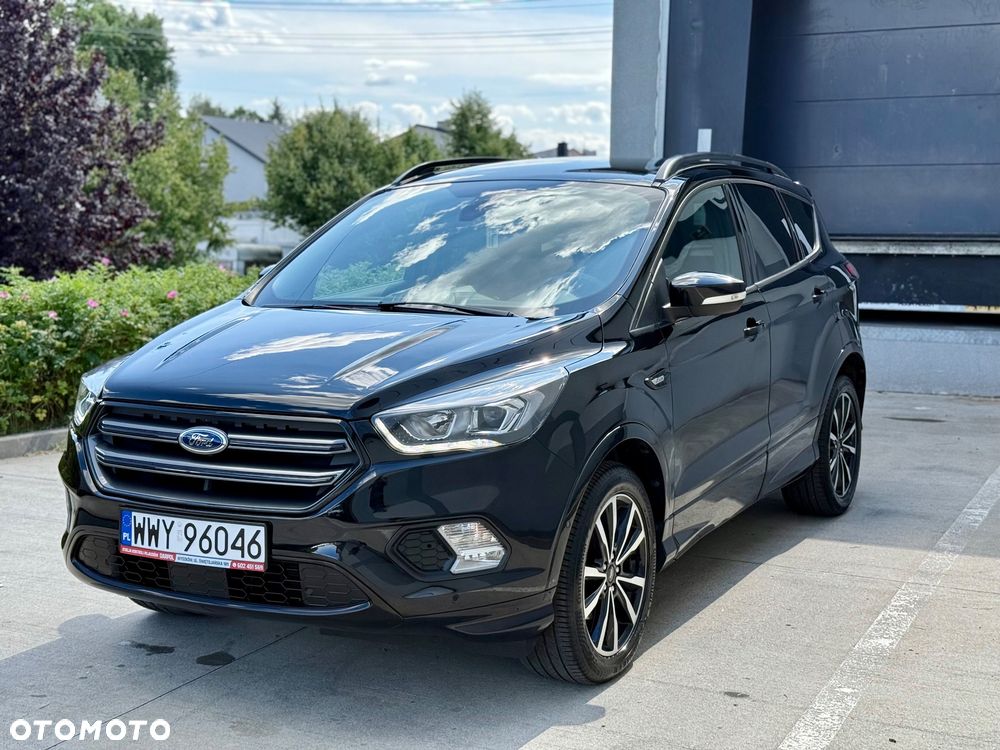 Ford Kuga 1.5 EcoBoost 2x4 ST-Line - 31