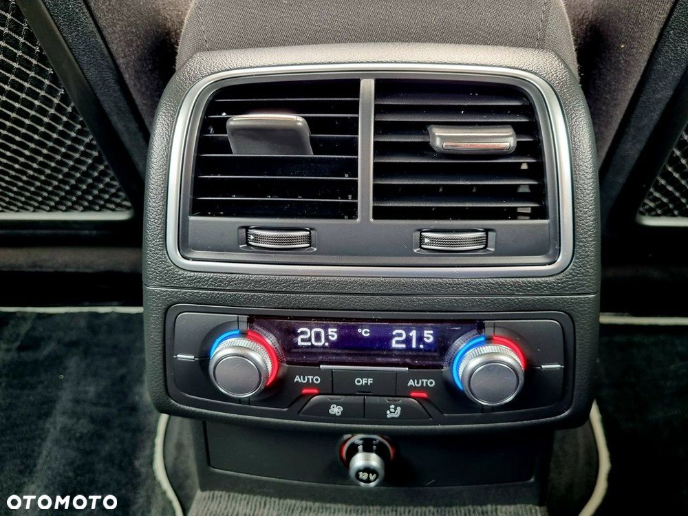 Audi A6 Avant 2.0 TDI Ultra S tronic - 22