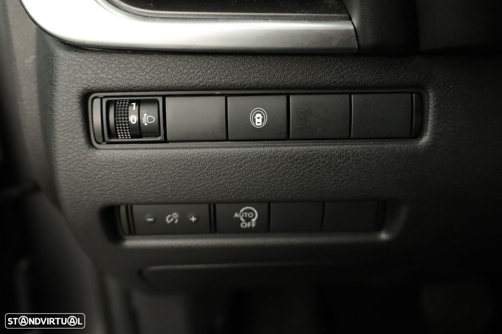 Nissan X-Trail - 18