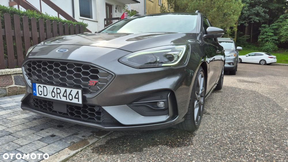 Ford Focus 2.0 EcoBlue ST - 32