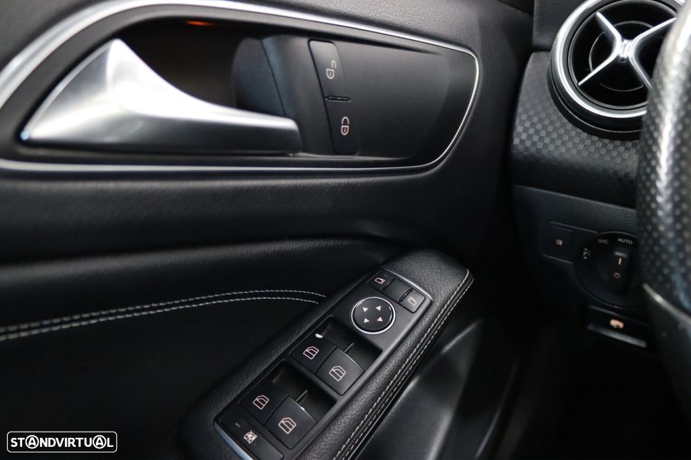 Mercedes-Benz A 200 d Urban - 10