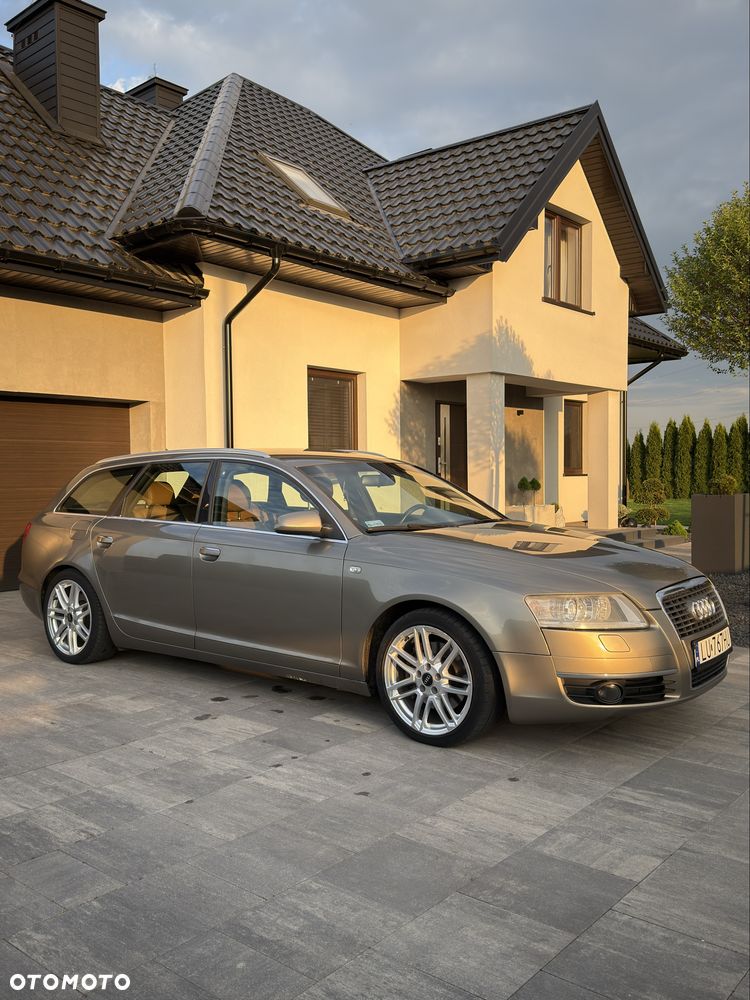 Audi A6 Avant - 1
