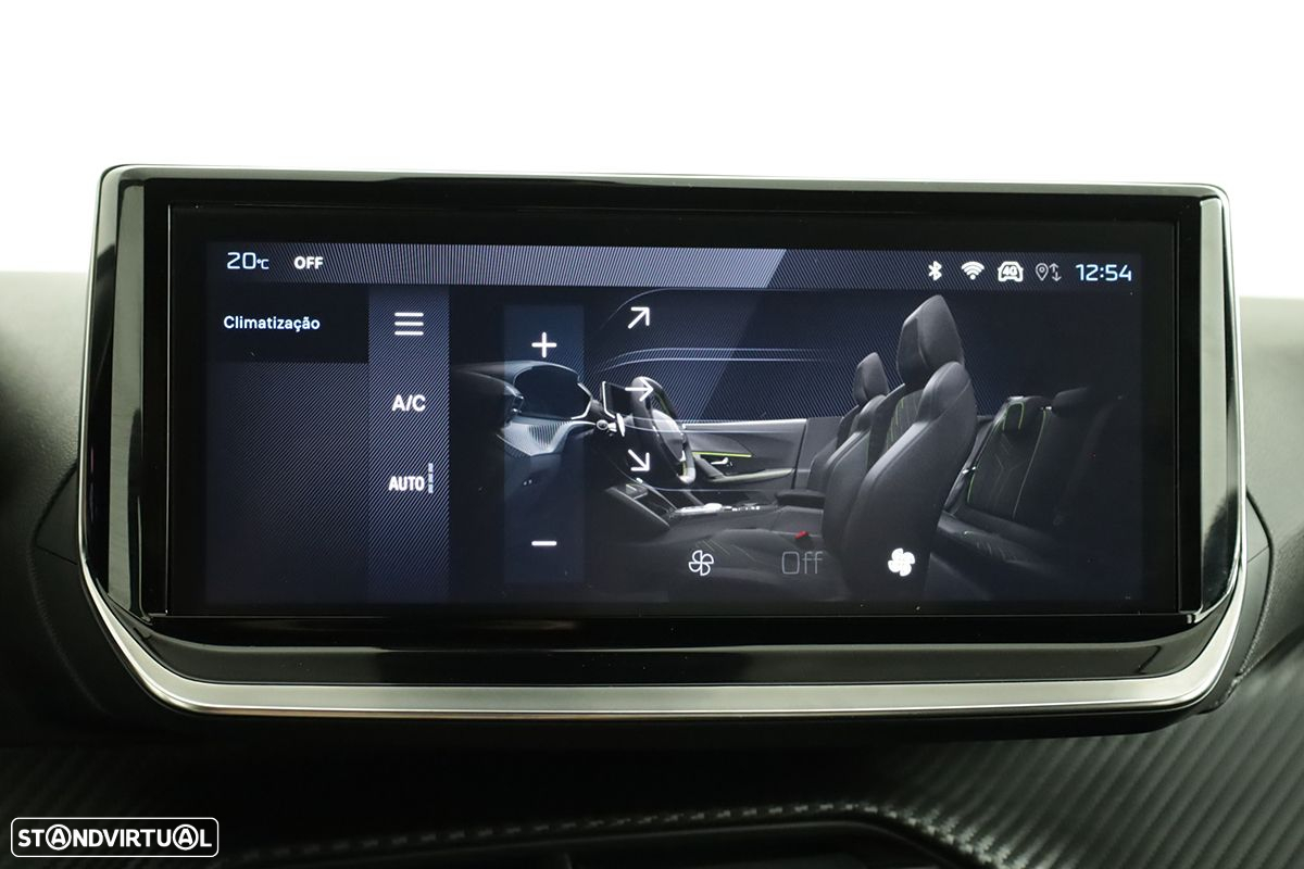 Peugeot 2008 1.2 PureTech Allure EAT8 - 12