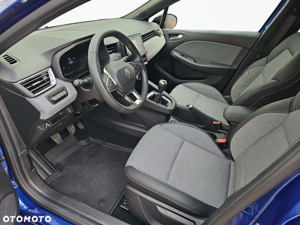 Renault Clio 1.0 TCe Techno - 9