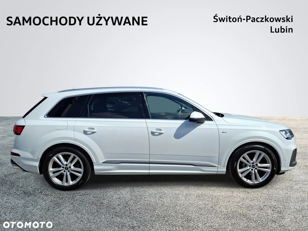Audi Q7 - 8