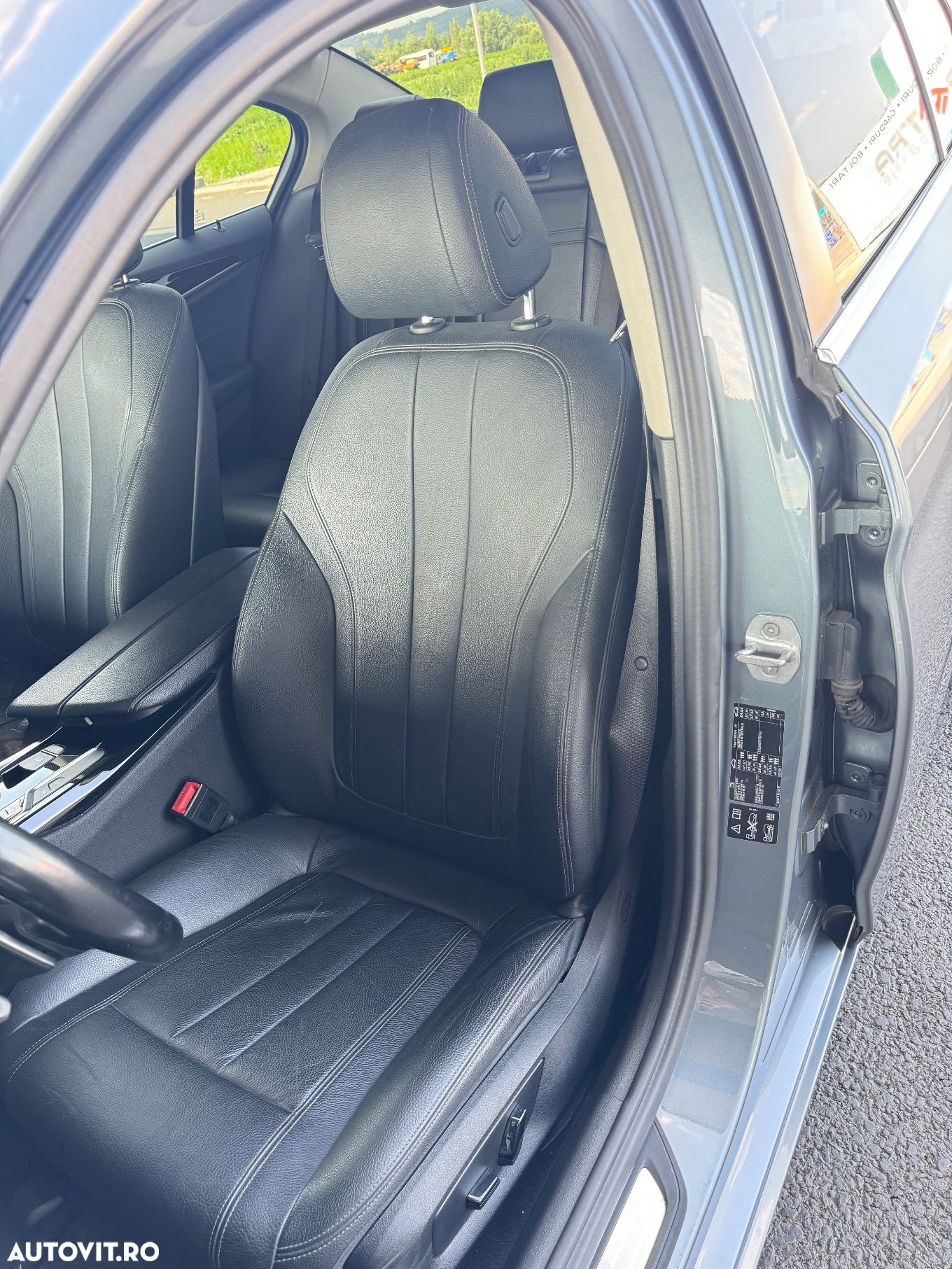 BMW Seria 5 520d xDrive AT - 19