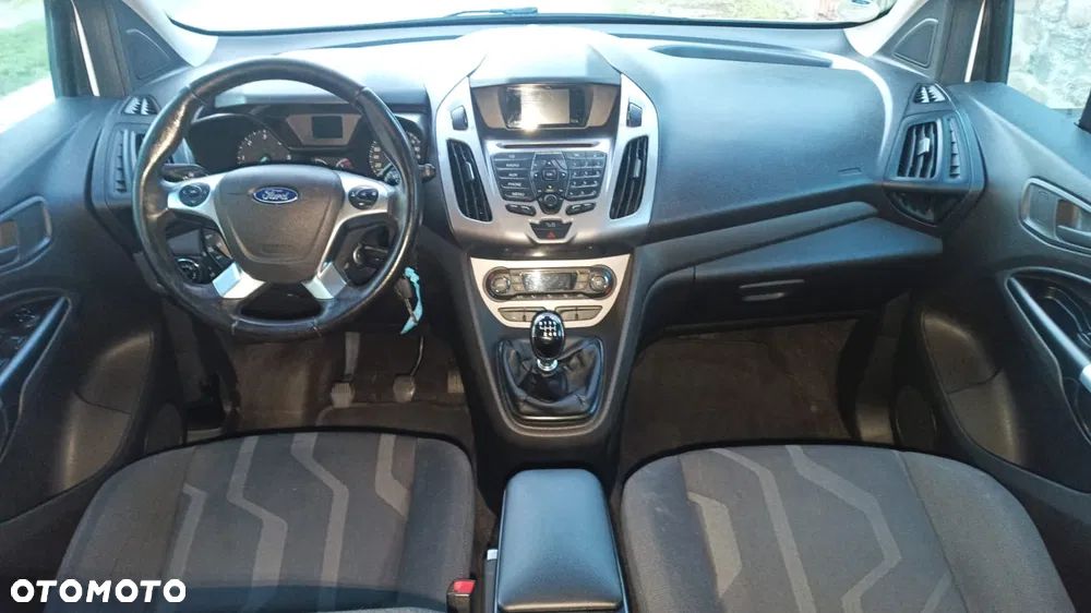 Ford Transit Connect - 7