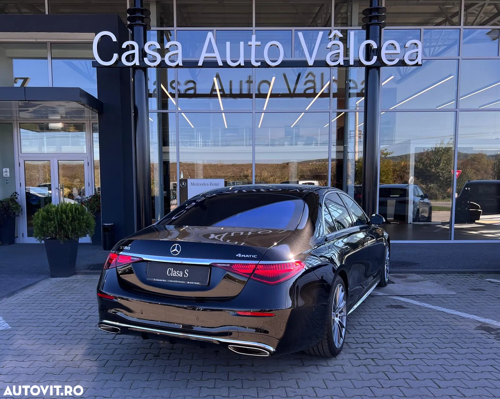 Mercedes-Benz S 580 4MATIC MHEV Long Aut. - 3