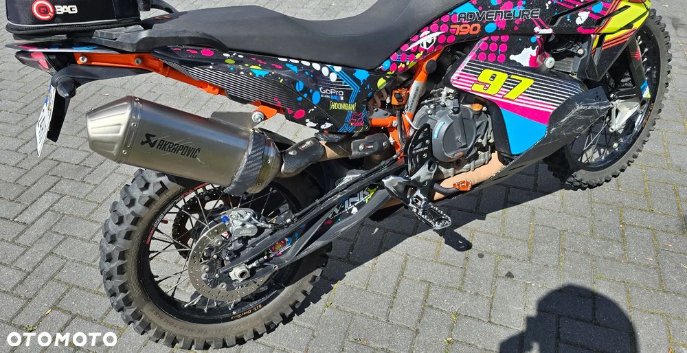 KTM Adventure 790 - 3