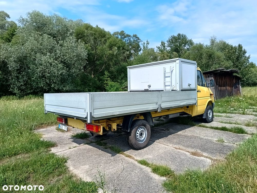 Mercedes-Benz SPRINTER 4X4 316 CDI 2.7, 5 cylindrów BLOKADA MOSTU! STAN BLACHARSKI IDEALNY! CAŁE AUTO W ORYGINALNYM LAKIERZE!!IDEALNA BAZA POD KAMPERA WYPRAWOWEGO! - 5