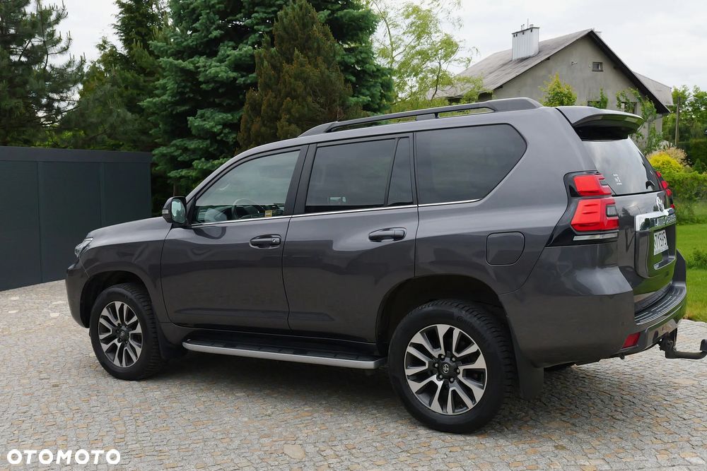 Toyota Land Cruiser LC 2.8 D-4D Invincible - 3