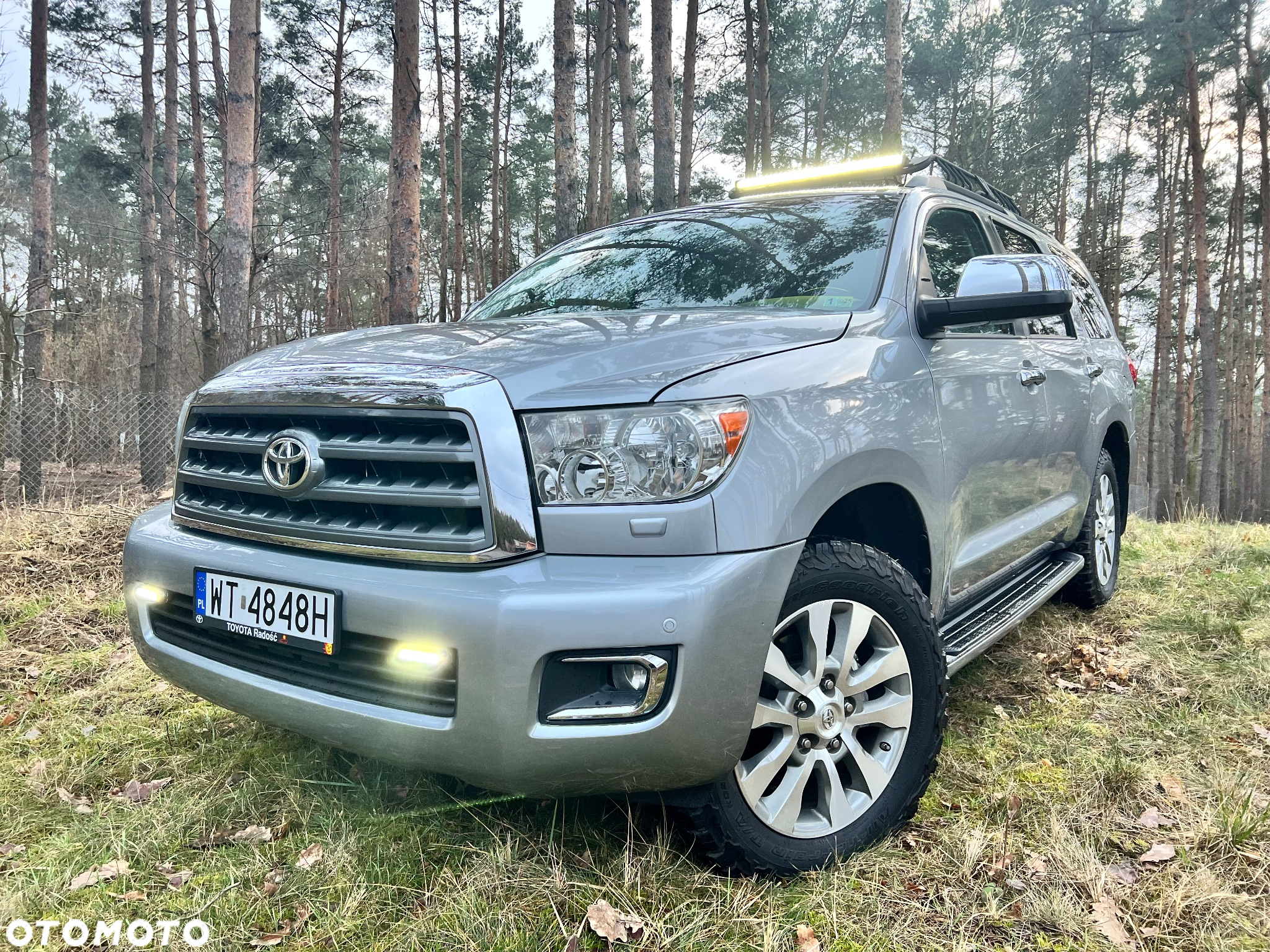 Toyota Sequoia - 11