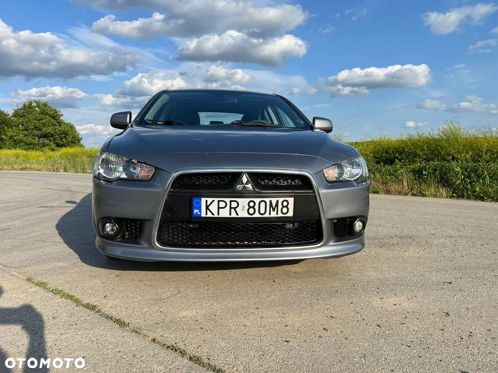 Mitsubishi Lancer 1.8 Instyle CVT - 2