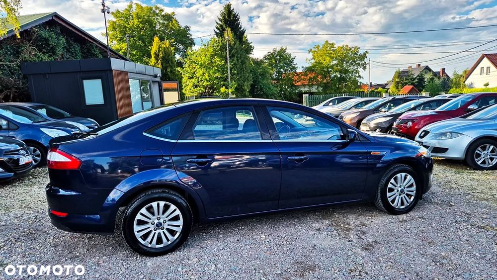 Ford Mondeo - 13