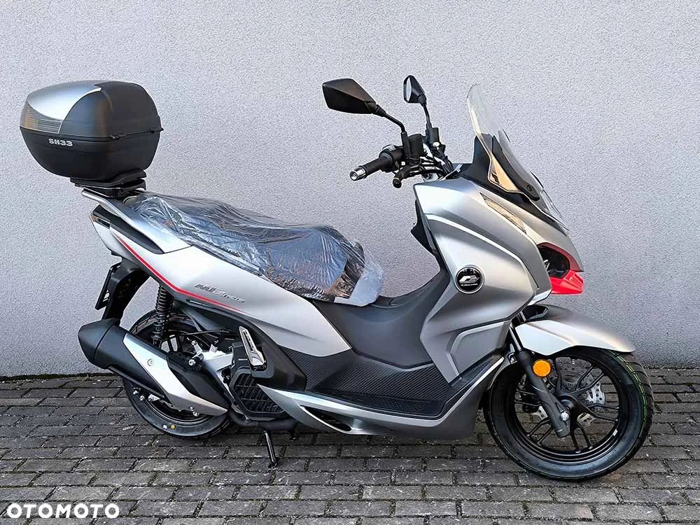 QJMOTOR MTX 125 - 1