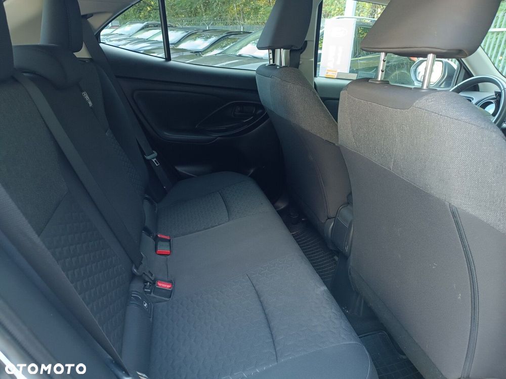 Toyota Yaris Cross Hybrid 1.5 Comfort - 27