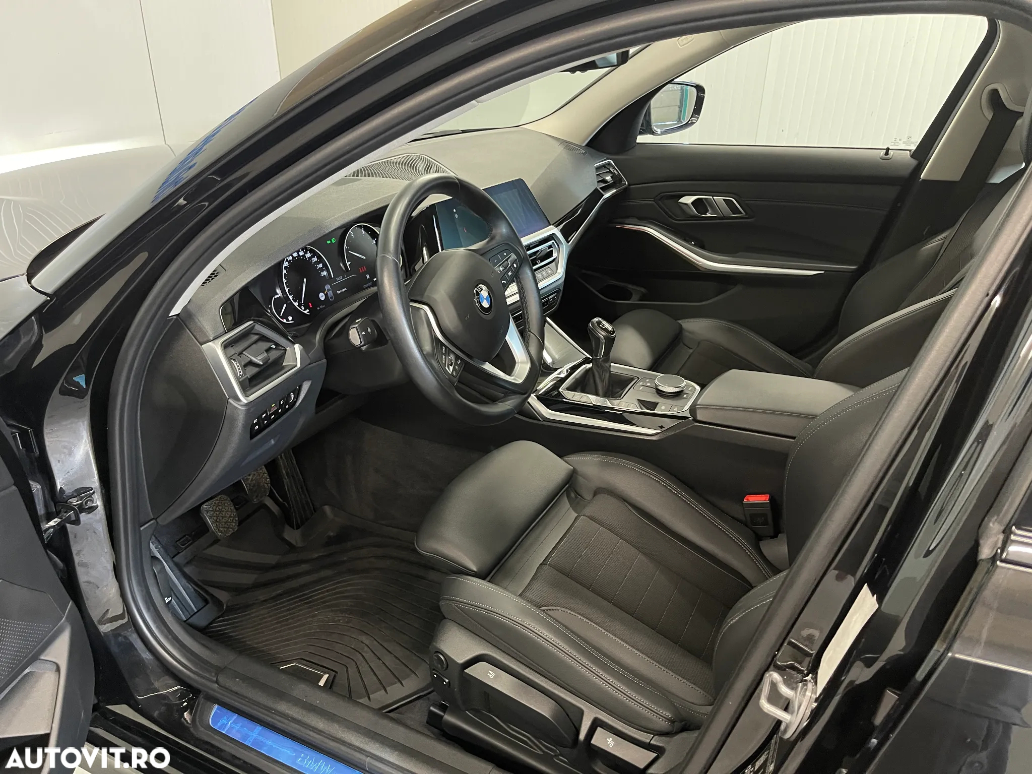 BMW Seria 3 318d MHEV - 4