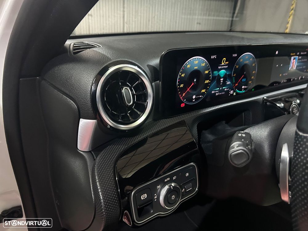 Mercedes-Benz A 250 - 16