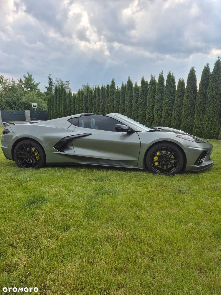 Chevrolet Corvette - 10