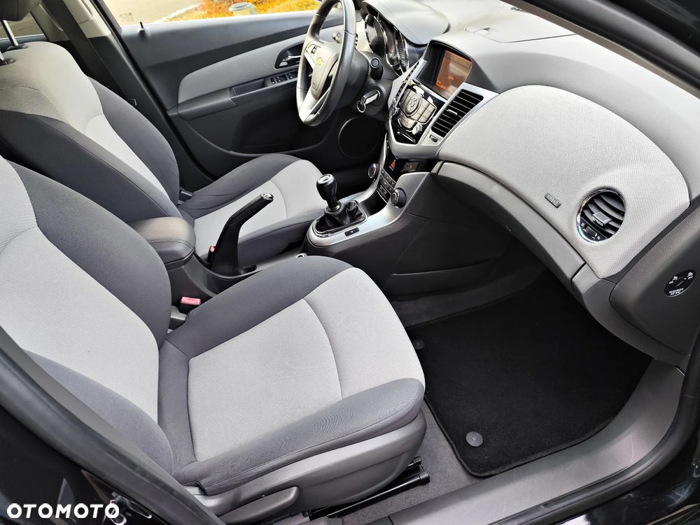 Chevrolet Cruze 2.0 VDCi LT - 31