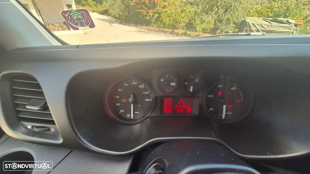 Iveco Daily 2017 photo 3