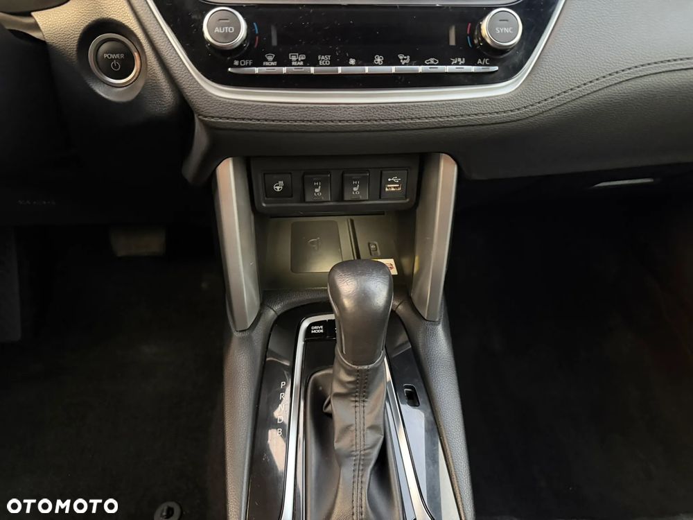 Toyota Corolla Cross 2.0 Hybrid Style - 17