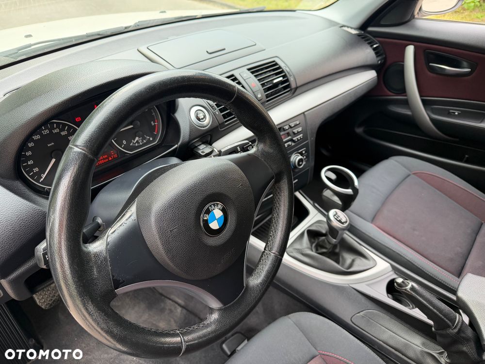 BMW Seria 1 - 13