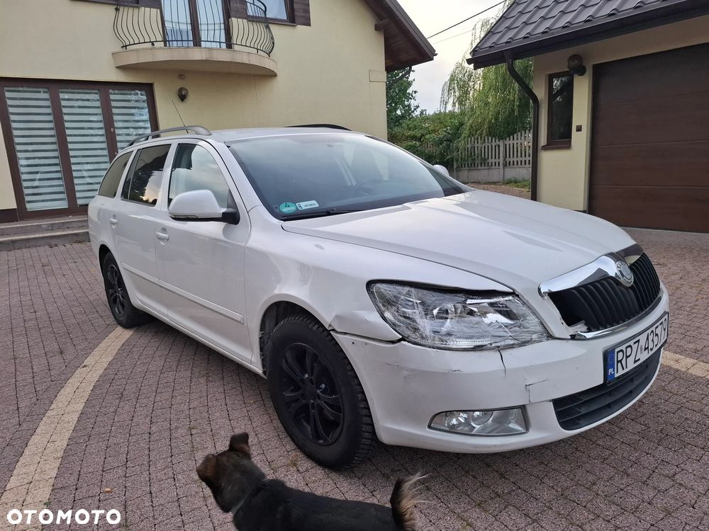 Skoda Octavia - 2