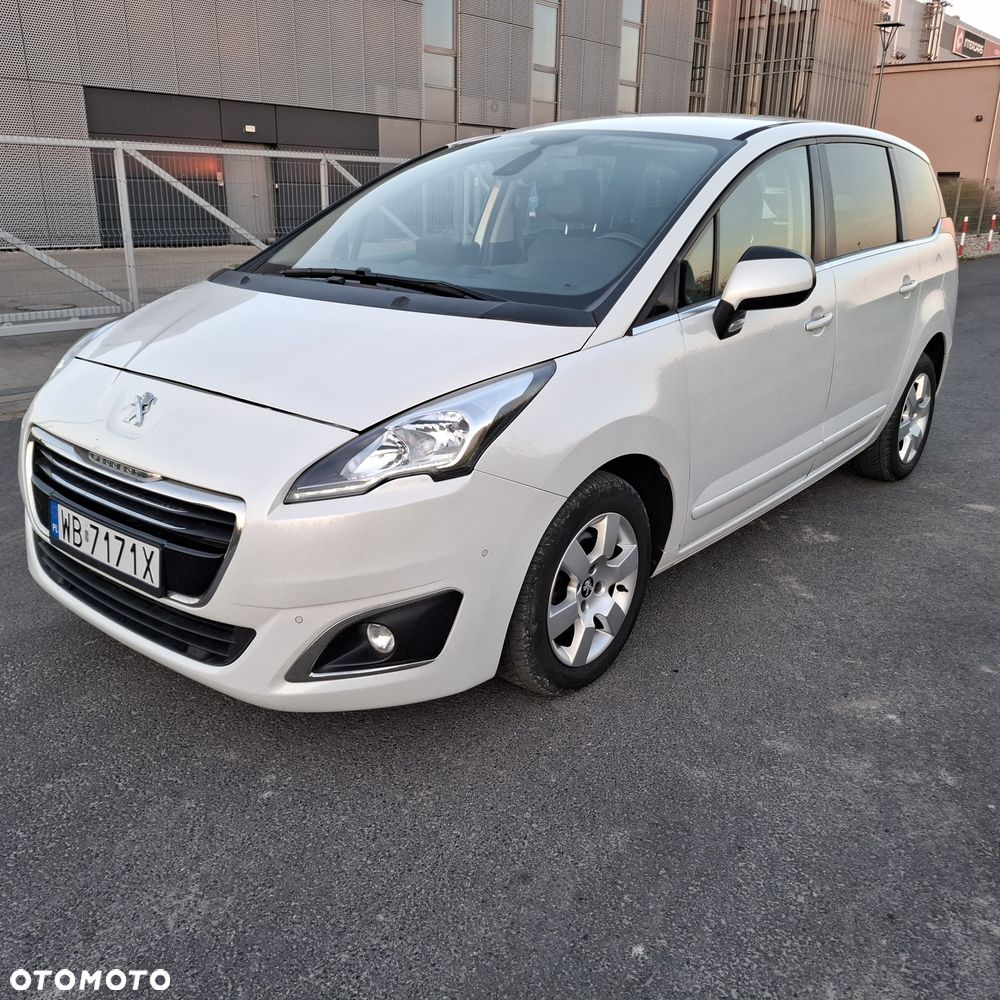 Peugeot 5008