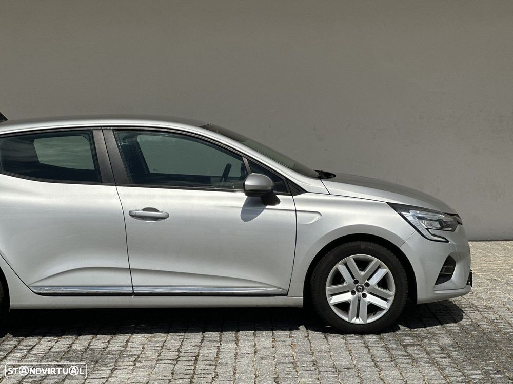 Renault Clio 1.0 TCe Exclusive - 15