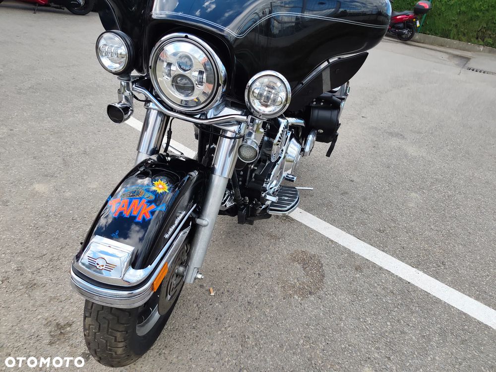 Harley-Davidson Touring Electra Glide - 6