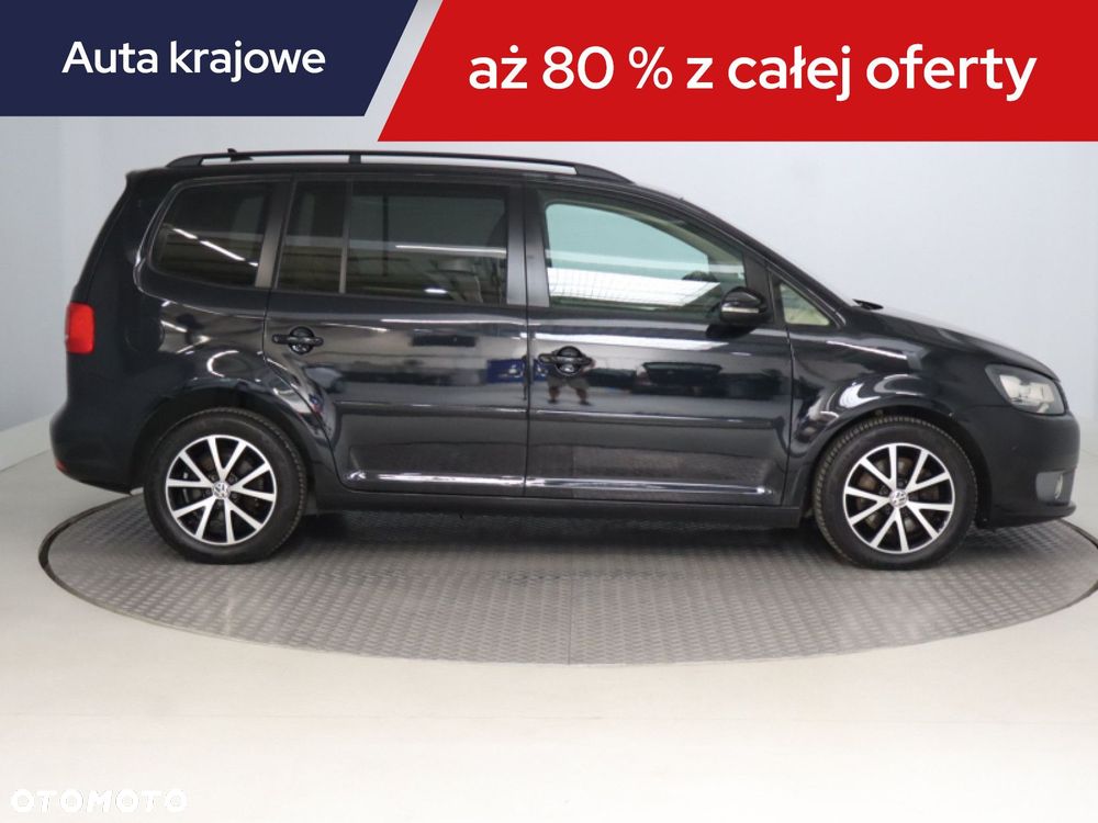 Volkswagen Touran - 8