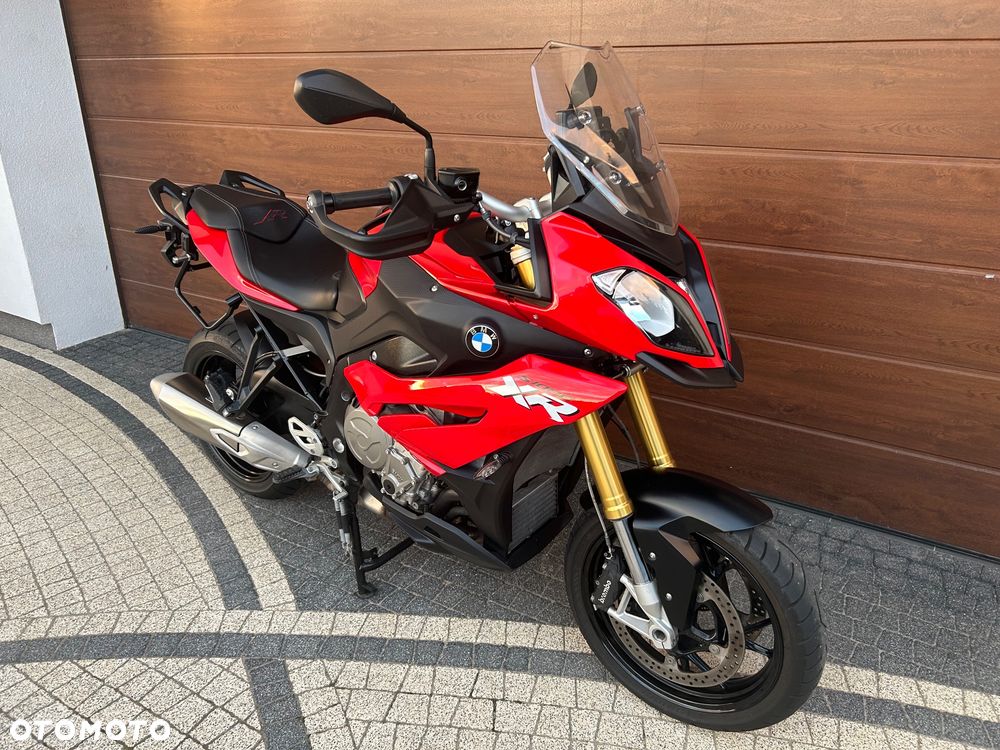 BMW XR - 30