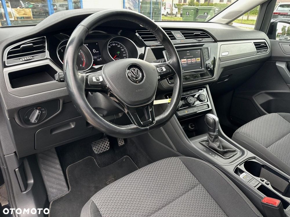 Volkswagen Touran 1.4 TSI BMT Comfortline DSG - 12