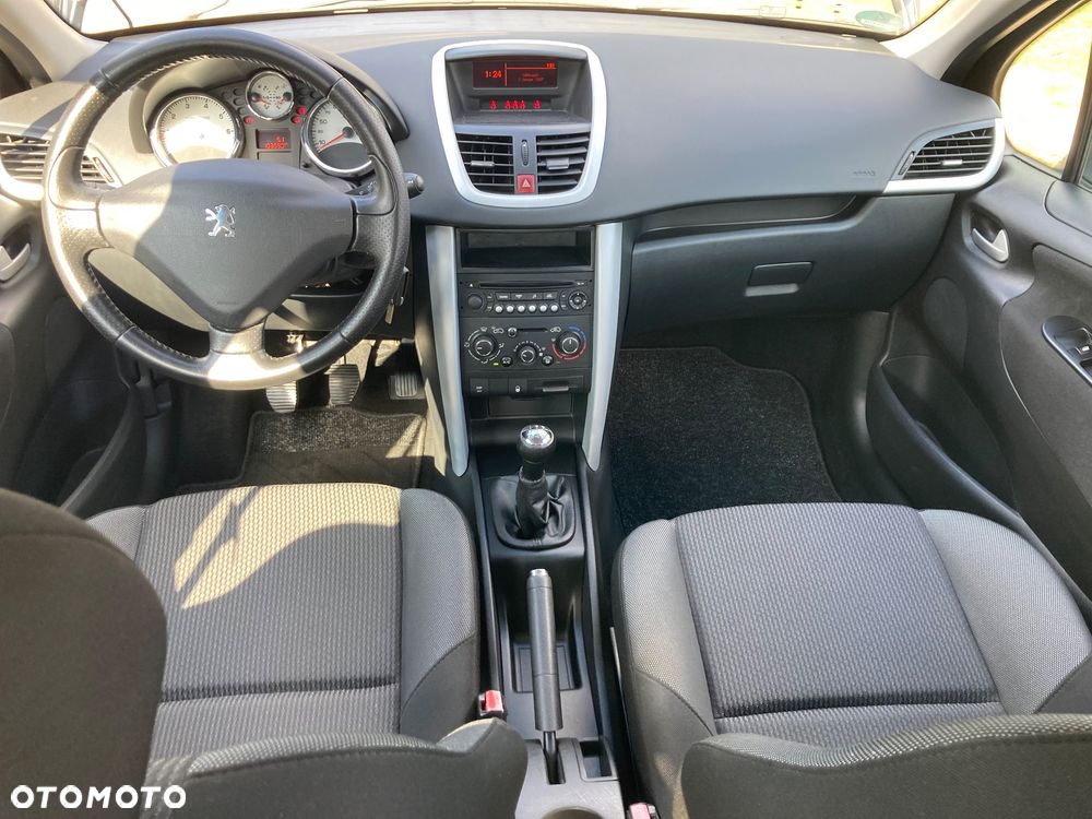 Peugeot 207 - 20