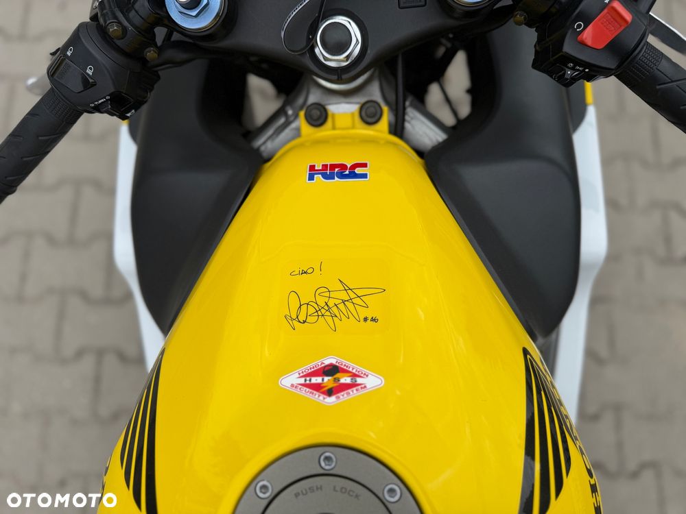 Honda CBR - 12