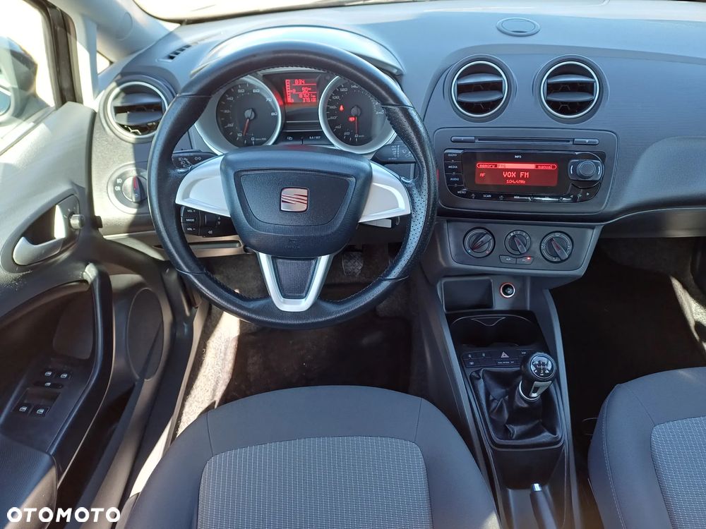 Seat Ibiza 1.4 16V Reference - 4