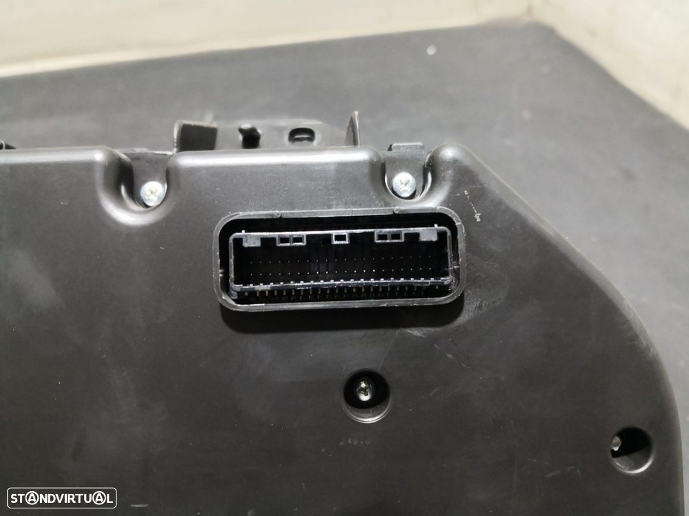 Quadrante Toyota Avensis Três Volumes (_T27_) - 5