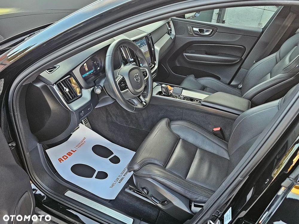 Volvo XC 60 B4 D AWD Geartronic RDesign - 13