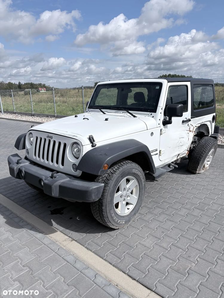 Jeep Wrangler - 1
