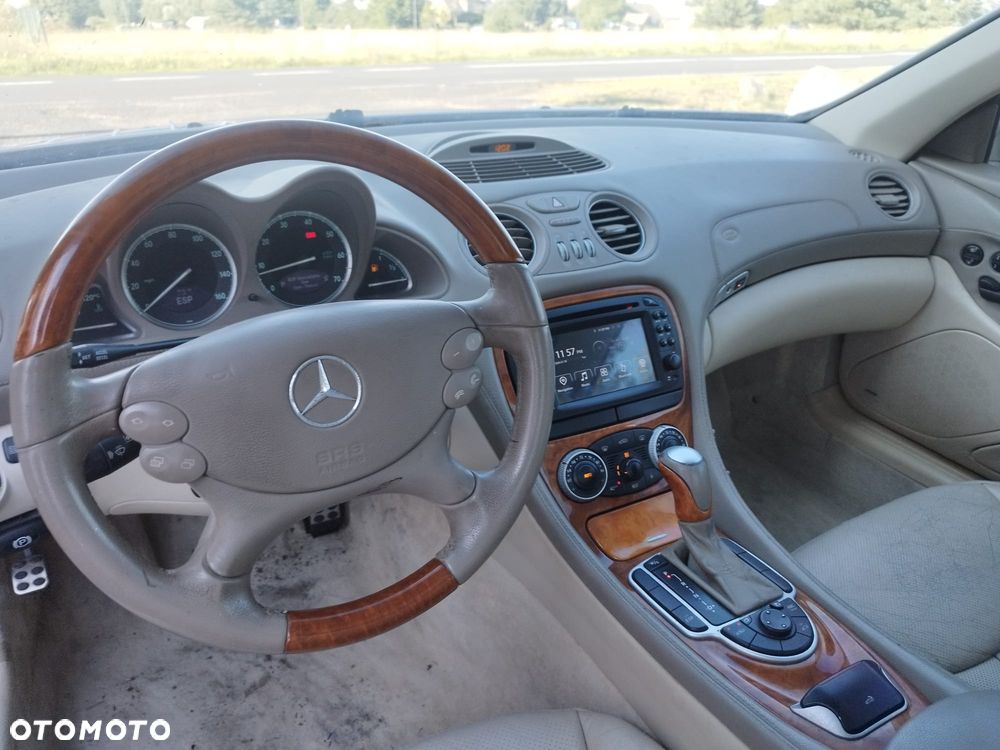 Mercedes-Benz SL 500 7G-TRONIC - 2