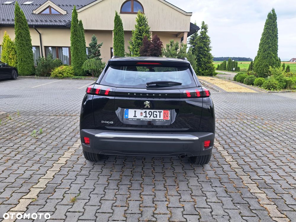 Peugeot 2008 1.2 Pure Tech GPF Active S&S - 6